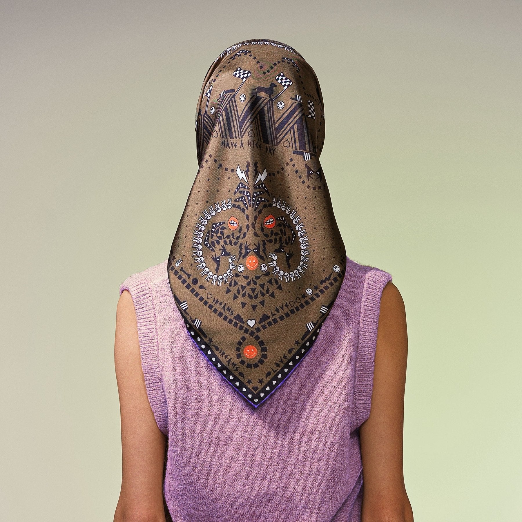 Foulala BANDANA-DRAMA Foulard Damen Seidentuch in Farbe Olive und Orange mit Lila Detail aus 100% Seide Schweizer Design aus Luzern